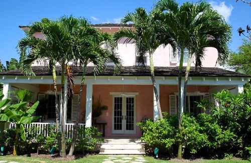 Old Fort Bay House | West Hill House: Your 5 Star Vacation in a Private Home.