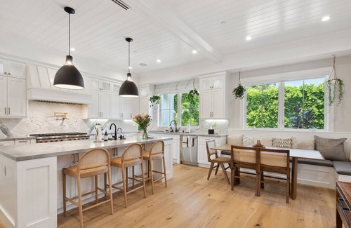 West Hollywood House | West Hollywood Executive Rental with Pool, Spa & Gym