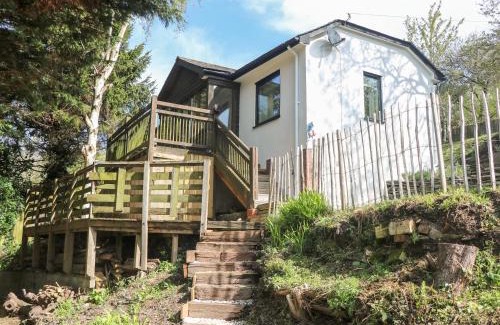 Kingsbridge House | West Island