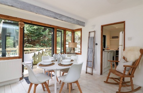 Kingsbridge Cottage | West Island