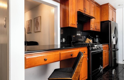 West Los Angeles House | West LA Escape – Stylish & Cozy Stay