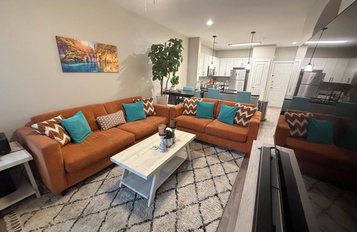 Westside Apartment | West Midtown Luxury Apartment: 1-bedroom apartment in cool Atlanta with fitness