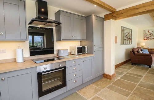Middleton in Teesdale Cottage | WEST REINS, family friendly, with a garden in Middleton-In-Teesdale