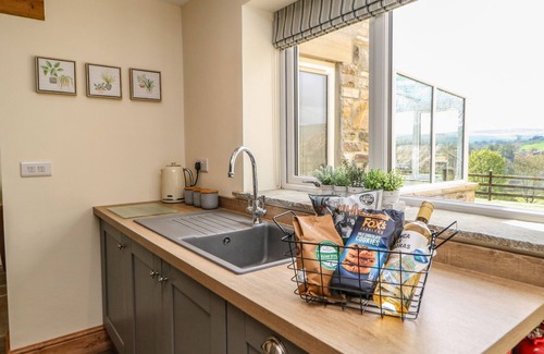 Middleton in Teesdale Cottage | WEST REINS, family friendly, with a garden in Middleton-In-Teesdale