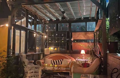 Winston - Salem House | West Salem Art Hotel: Artful Lodging and Lodging for Art.