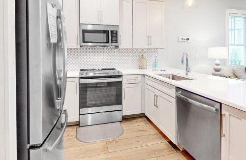 Gulf Shores House | West Side Cottage #Q - Coastal Casa