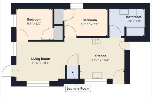 West Town Apartment | West Town 2BR with In-Unit Laundry and Onsite Parking