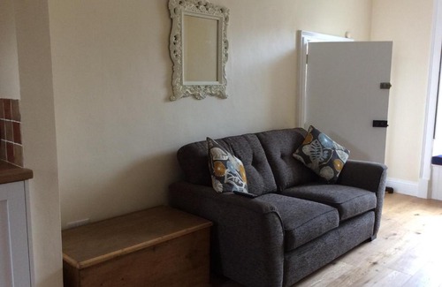 Belford Apartment | West View