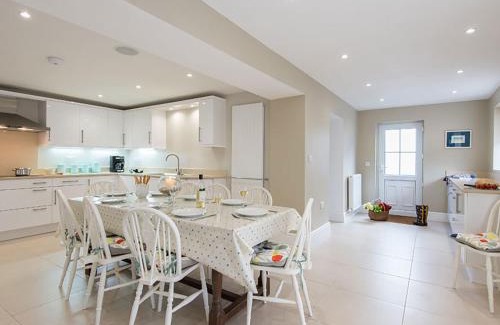 Rhosneigr House | West View