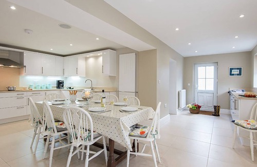 Rhosneigr Cottage | West View