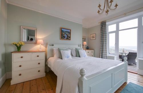 Thurlestone House | West Wing