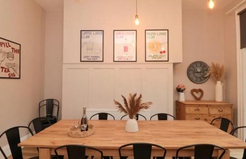 Scarborough House | Westbourne Villa