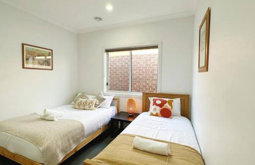 Truganina House | Westbrook Home 7beds by GoodLive