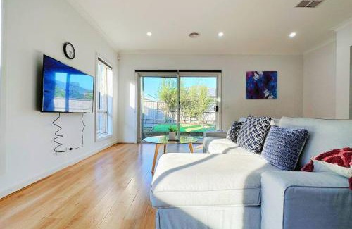 Truganina House | Westbrook Home 7beds by GoodLive