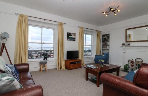 Newlyn House | Westcliff