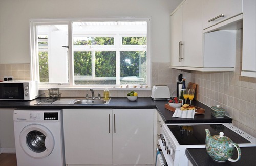 Freathy Cottage | WESTCROFT 6 WITHNOE TERRACE, with a garden in Whitsand Bay