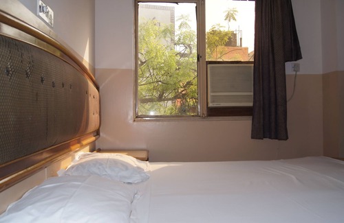 Jangpura Hotel | Westend Holiday Home