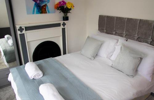 Barnstaple House | Westeria Cottage - 2 Bed-Sleeps 4-TJS9WC