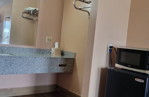 Union City Hotel | Western Inn