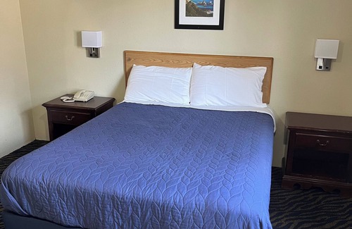 Salinas Hotel | Western Motel