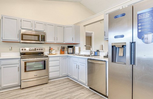 Westfield House | Westfield Home w/Furnished Patio: 2 Mi to Park St