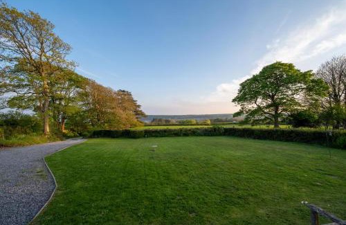 Crynant House | Westfields