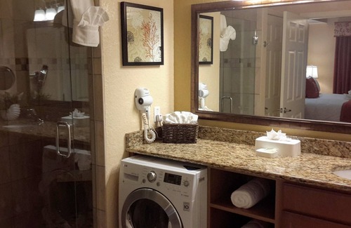 Windsor Hills Resort | Westgate Town Center Resort & Spa