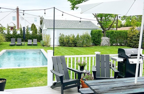 Westhampton Beach Cottage | Westhampton Beach cottage 1.6 miles to Rogers Beach