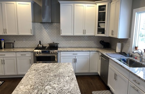 Quioque House | Westhampton Beach! Close To Main Street/Beach/Heated POOL