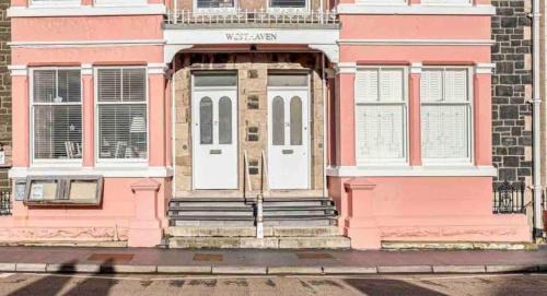 Aberdovey Apartment | Westhaven One