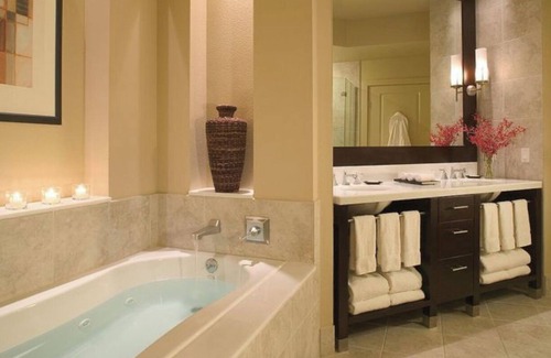 Paradise Valley Village Resort | Westin Kierland Villas 1 bdrm; *Inquire for dates