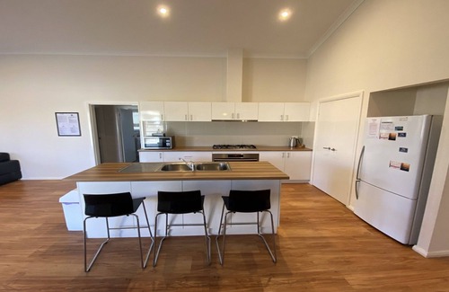 Jurien Bay Villa | Westlake is a modern self contained house ready for your escape to the beach