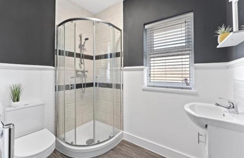 Peterborough Apartment | Westland House En-suite Whole