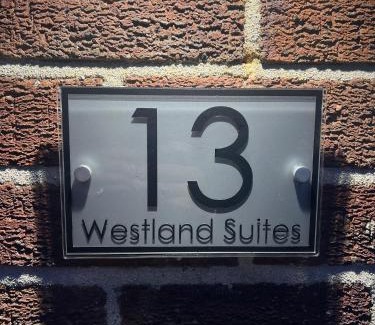Bogside Apartment | Westland Suites - Stylish, Modern, Elegant, Central Apartments A