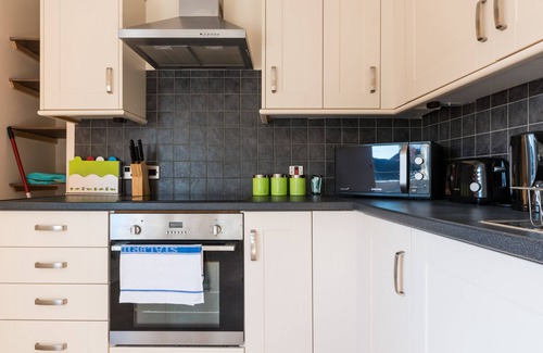 Swindon Apartment | Westlecott House Old Town