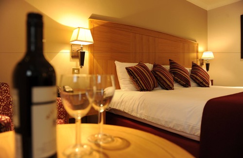 Hopwood Hotel | Westmead Hotel