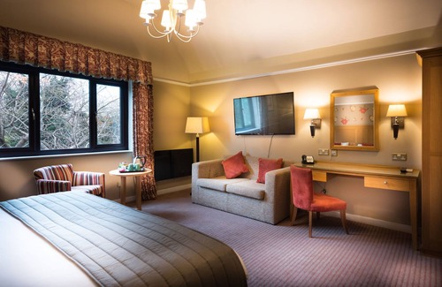 Hopwood Hotel | Westmead Hotel