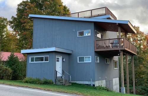 Westmore House | Westmore, Willoughby Lake. Family home with private lakefront access, Vermont