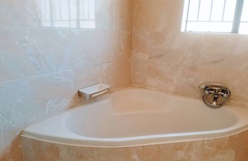 Mount Hampden Apartment | WestPoint Quays