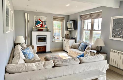 Polzeath House | Westray House