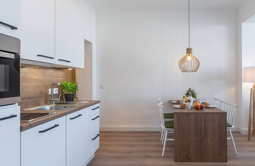 Ostseebad Kuhlungsborn Apartment | Westside Arthotel Apartment 206 - Apartment 206