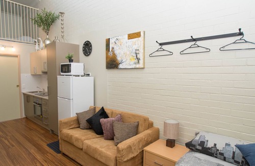 Armidale Hotel | Westside Studio Apartments