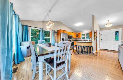 Moneta House | Wet Feet Retreat