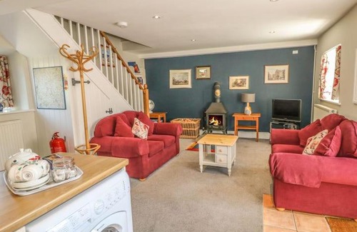 Newton Grange House | Wetton Barns Holiday Cottages