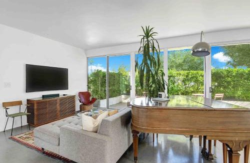 Racquet Club Estates House | Wexler Steel House #4 - Pool Spa and Grand Piano