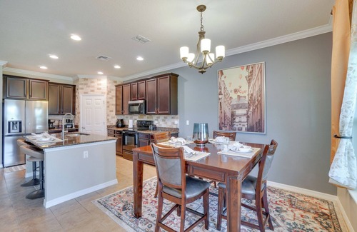 Orlando House | WFH, Relax & Enjoy At-Home Comforts in Orlando