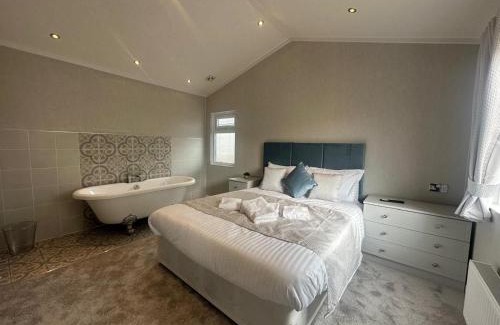 Aberaeron House | WH - Smugglers Lodge