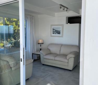 Simon's Town Apartment | Whale Rock
