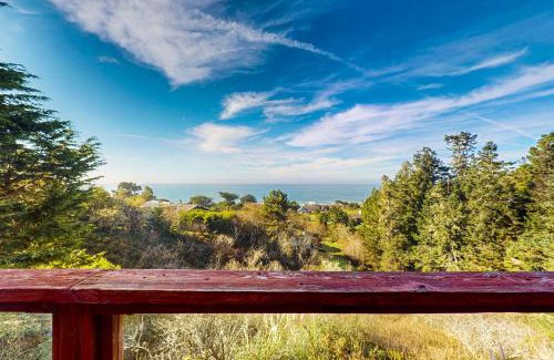 Mendocino House | Whale Song