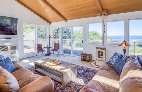 Depoe Bay House | Whale Watch Lookout